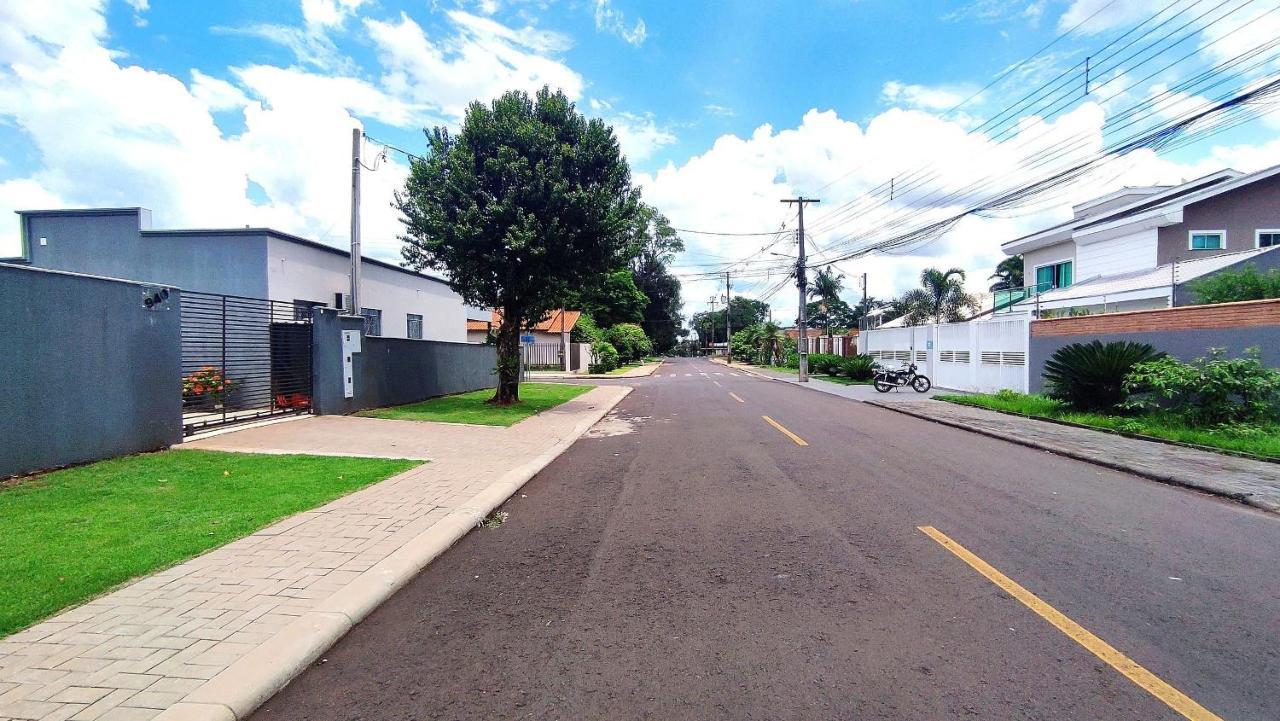 Linda Casa Bairro Tranquilo Prox Cataratas Vila Foz do Iguaçu Exterior foto